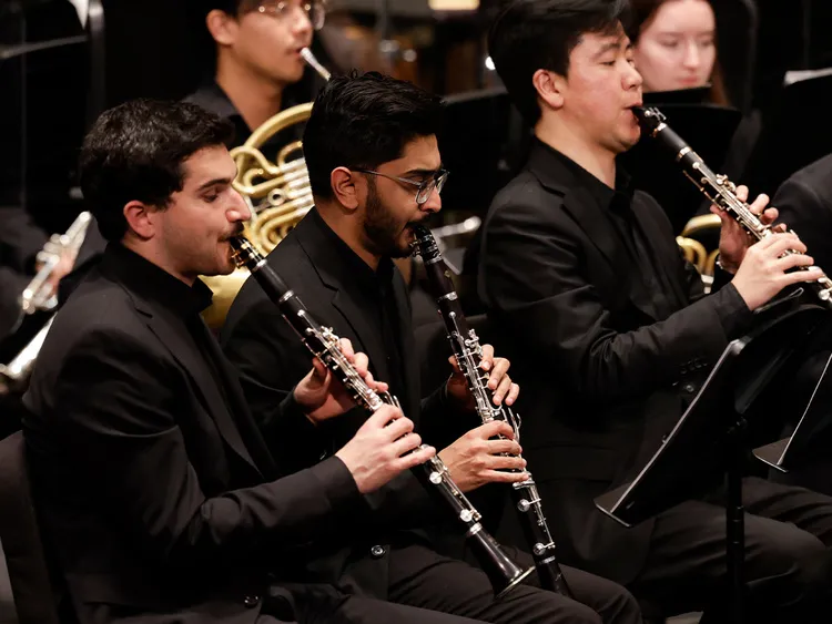 Image USC Thornton Winds