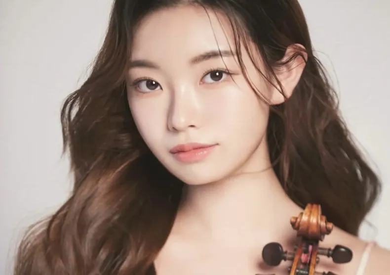 Image Byeol Claire Kim, Violin