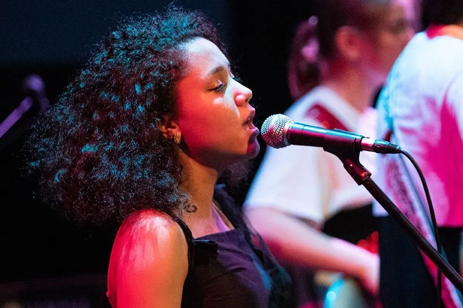 Image Singer-Songwriter: Underground Uprising