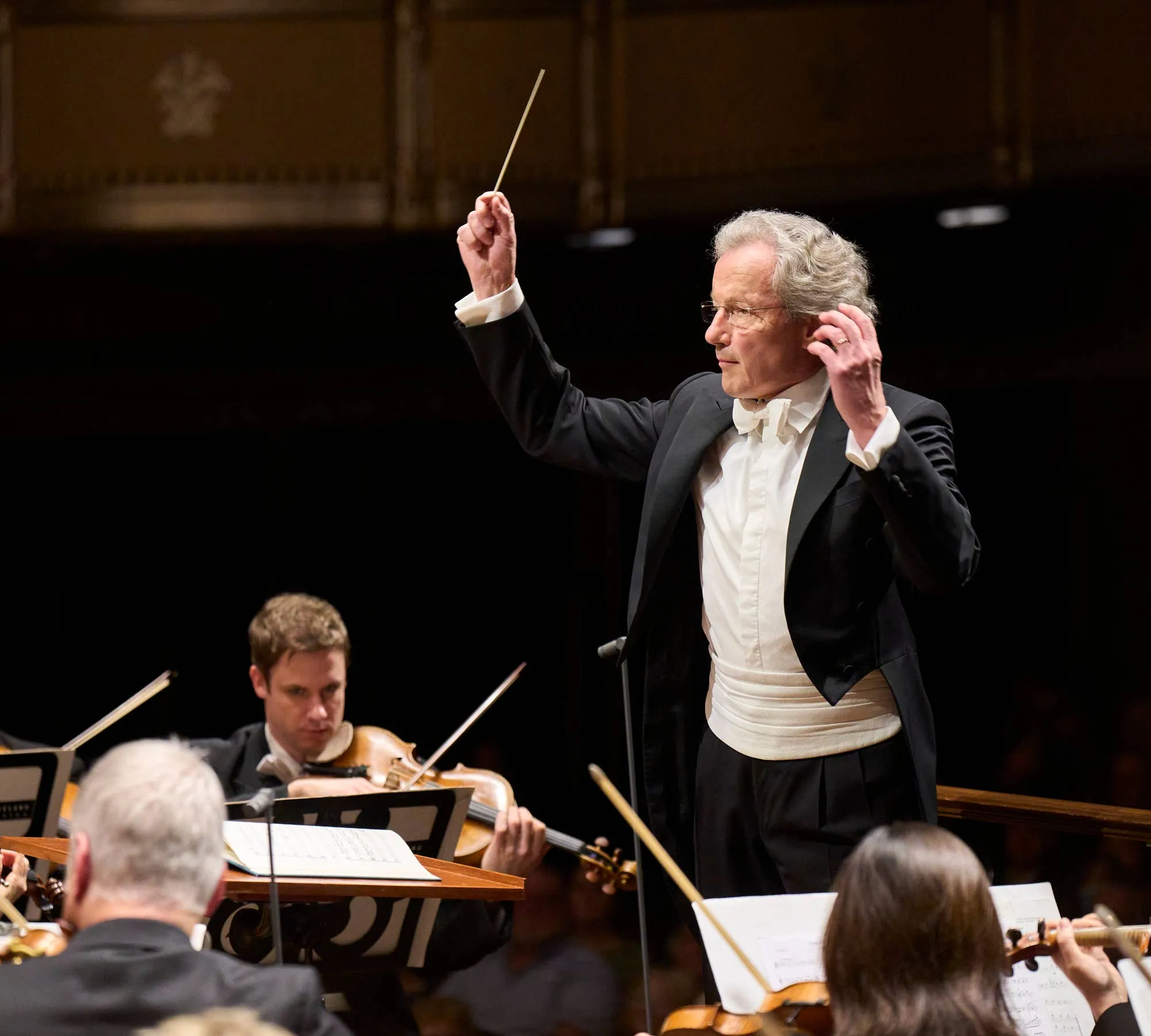 Image Welser-Möst Conducts Strauss