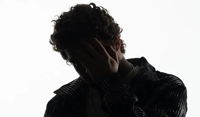 Image Peekaboo Borne