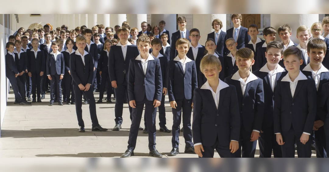 Image Dresdner Kreuzchor at Kulturpalast