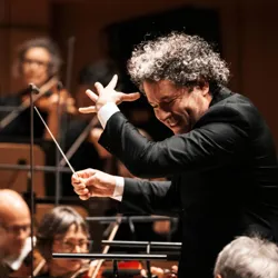 Image Simply Beethoven: “Eroica” and Piano Concerto No. 2 with Dudamel