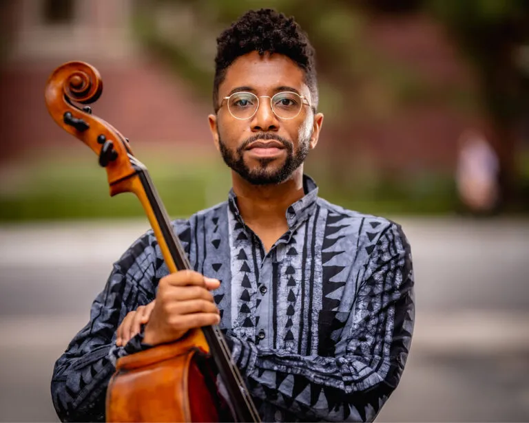 Rimsky-Korsakov's Capriccio Espagnol & Mozart’s Haffner with orchestra premieres by Joachim & Simon