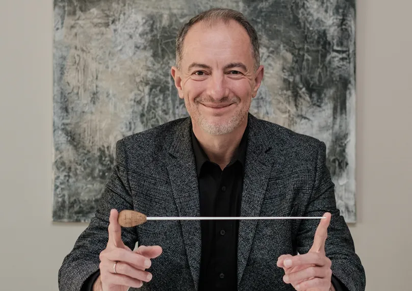 Image Milanov conducts Stravinsky