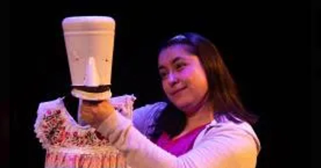 Image School Performance: Cenicienta—a Bilingual Cinderella Story (kcys)