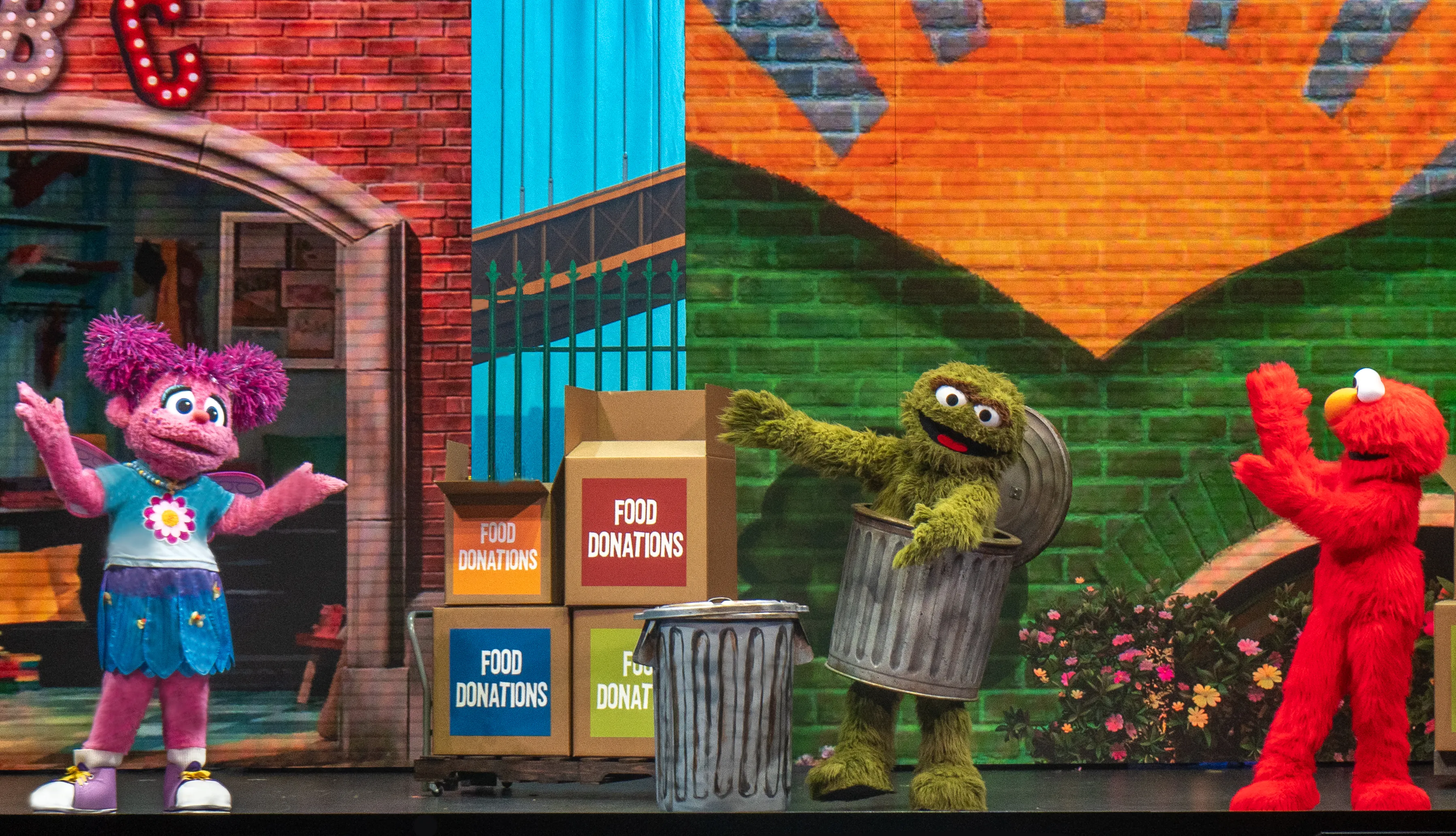 Image Elmo's Got the Moves