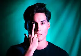 Image Say nothing to Mom