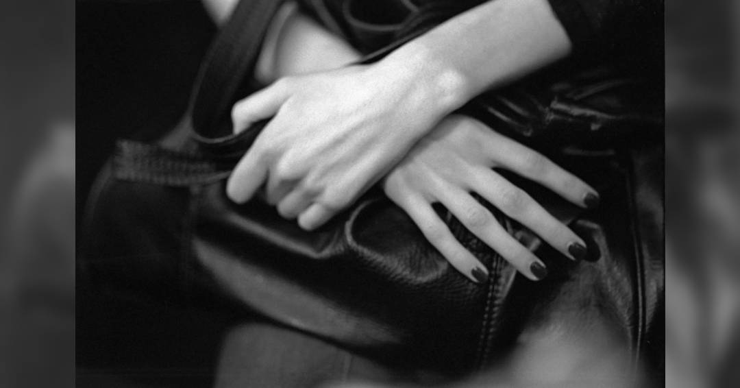 Image We play opera!