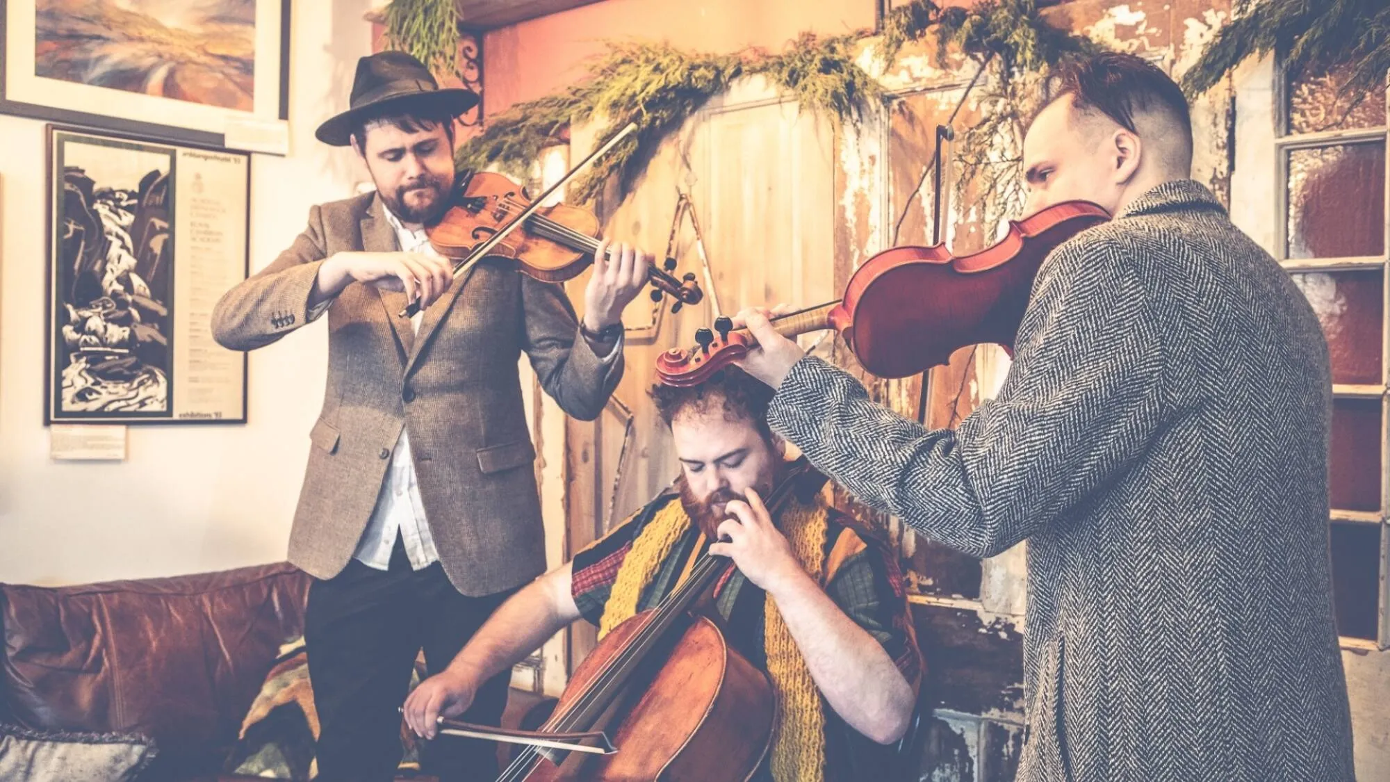 Image Vrï and RWCMD musicians: We will Weave