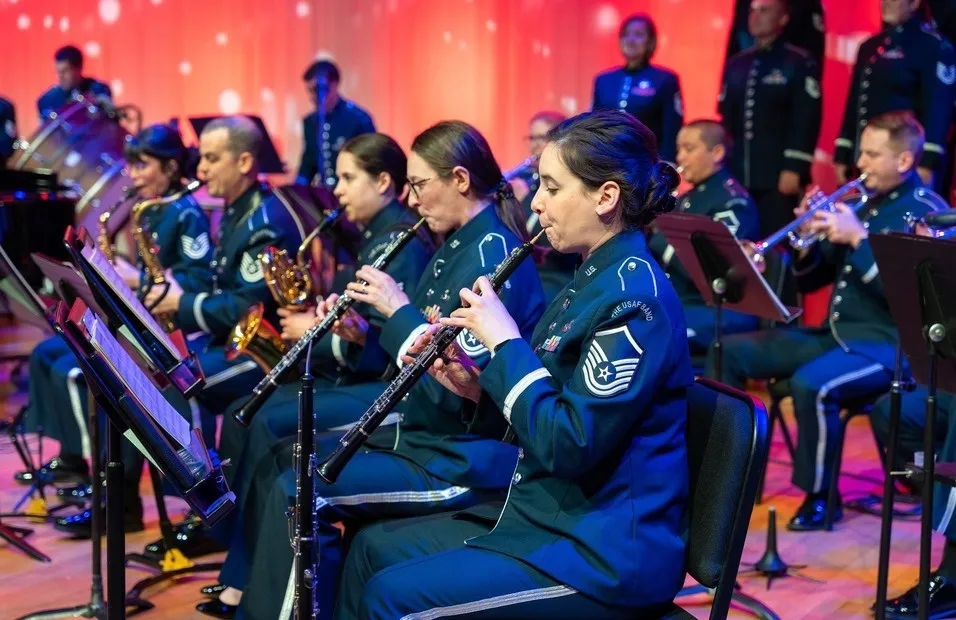 Image USAF Concert Band & Singing Sergeants