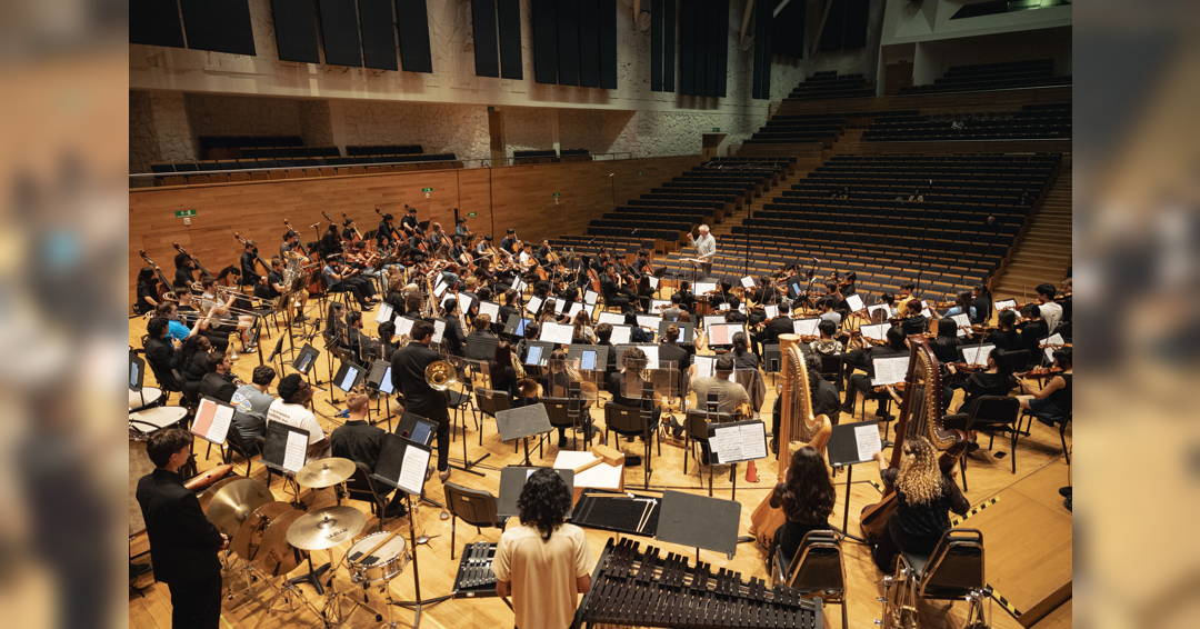 TAKEMITSU / DEBUSSY / MAHLER Concert