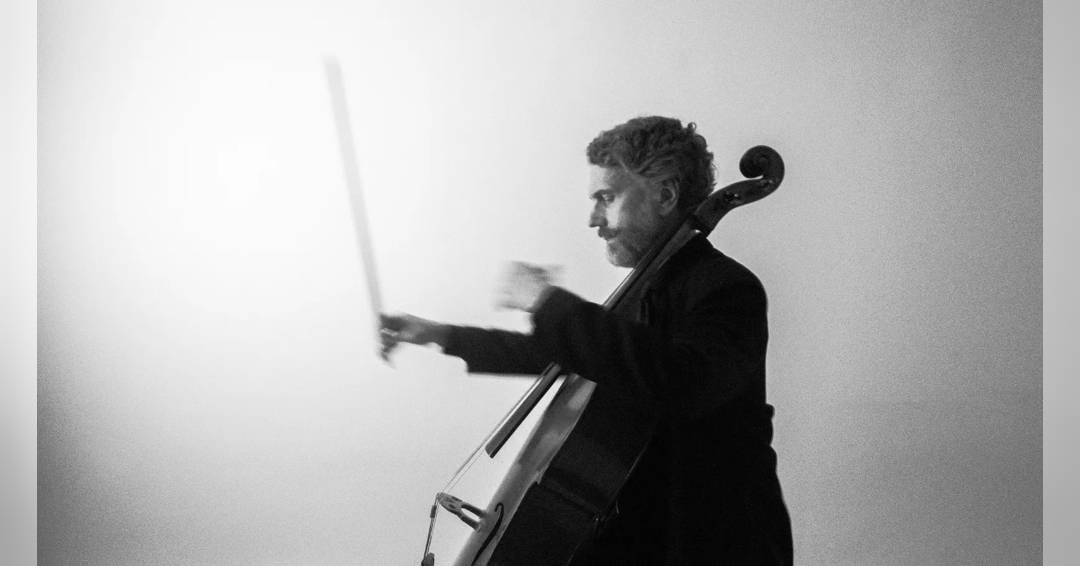 Ledwon Plays Shostakovich