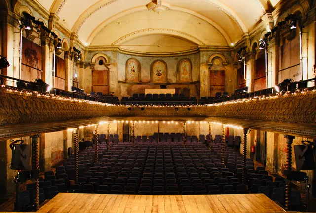 Image Wilton’s Music Hall