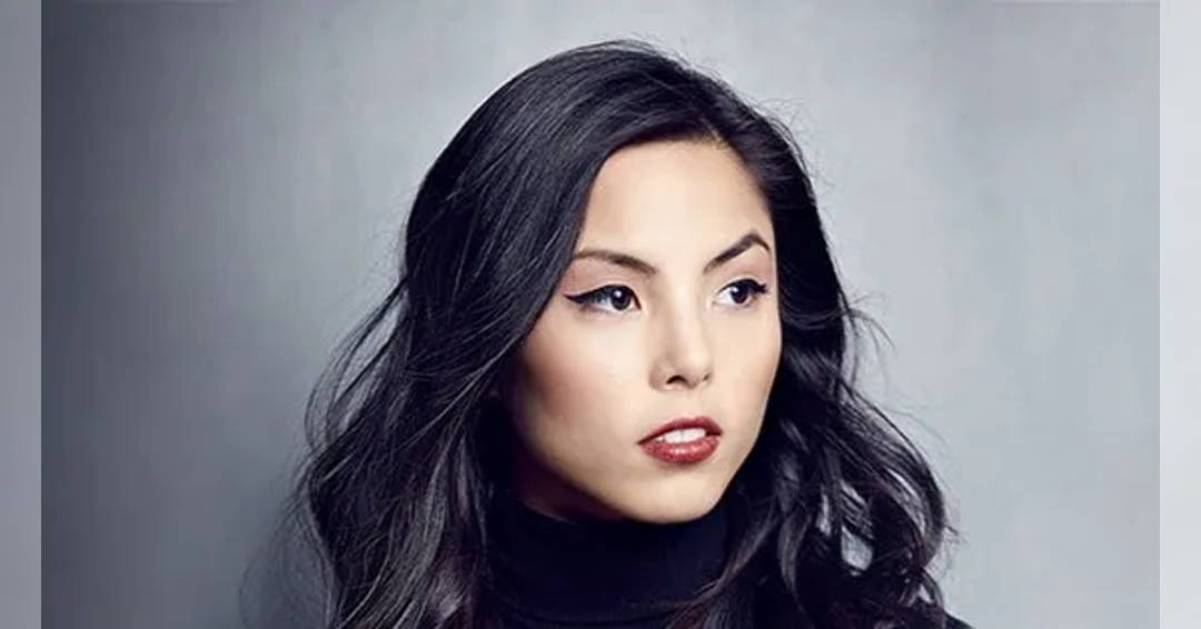 Image Anna Akana