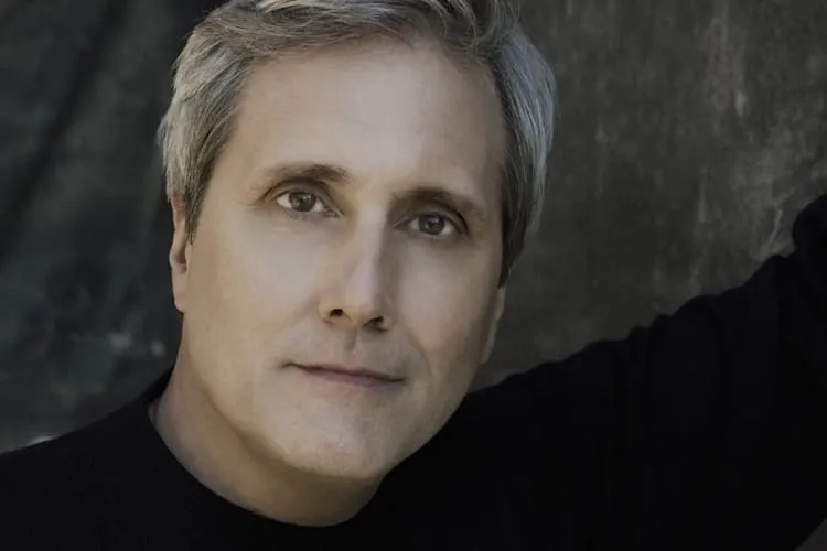 Image Lawrence Dutton, viola