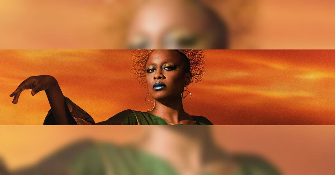 Image Cécile McLorin Salvant with Melanie Charles