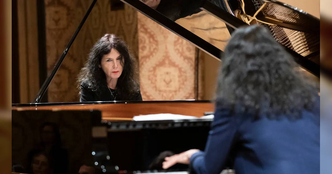 Image Czech Philharmonic • Katia and Marielle Labèque