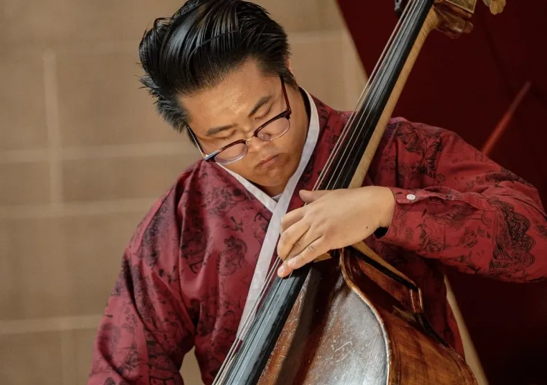 Image Zachary Wuorinen, Double Bass