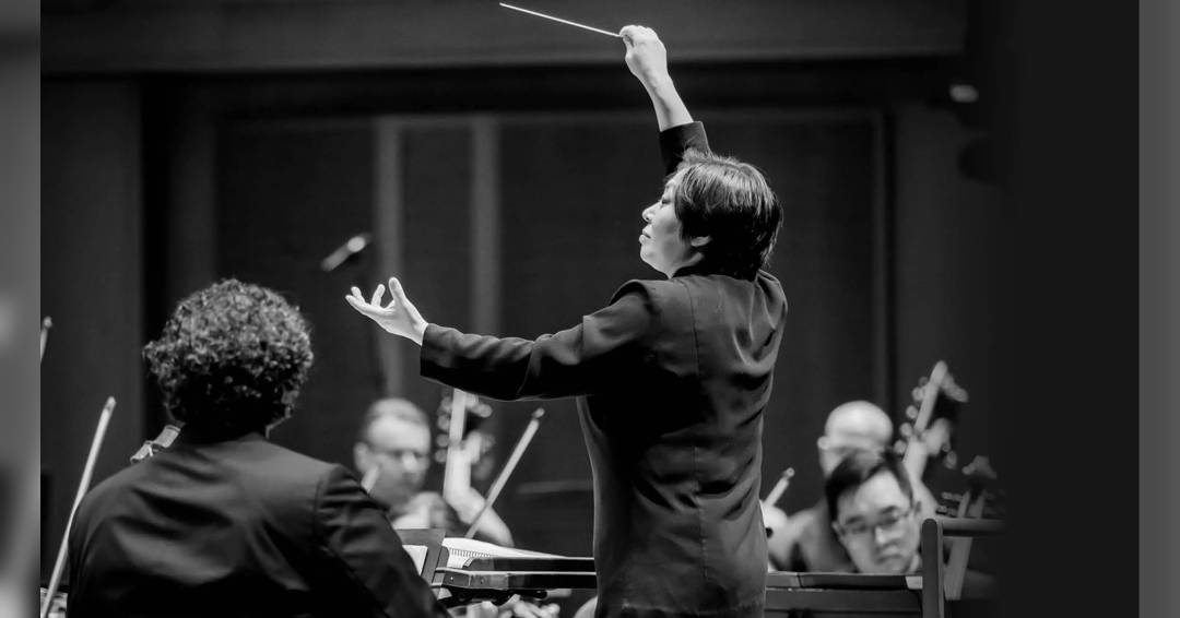 Image Xian Conducts Mahler 7