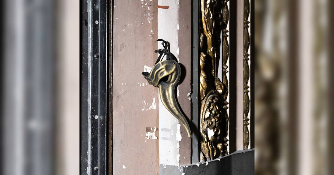 Image The Servant of Two Masters