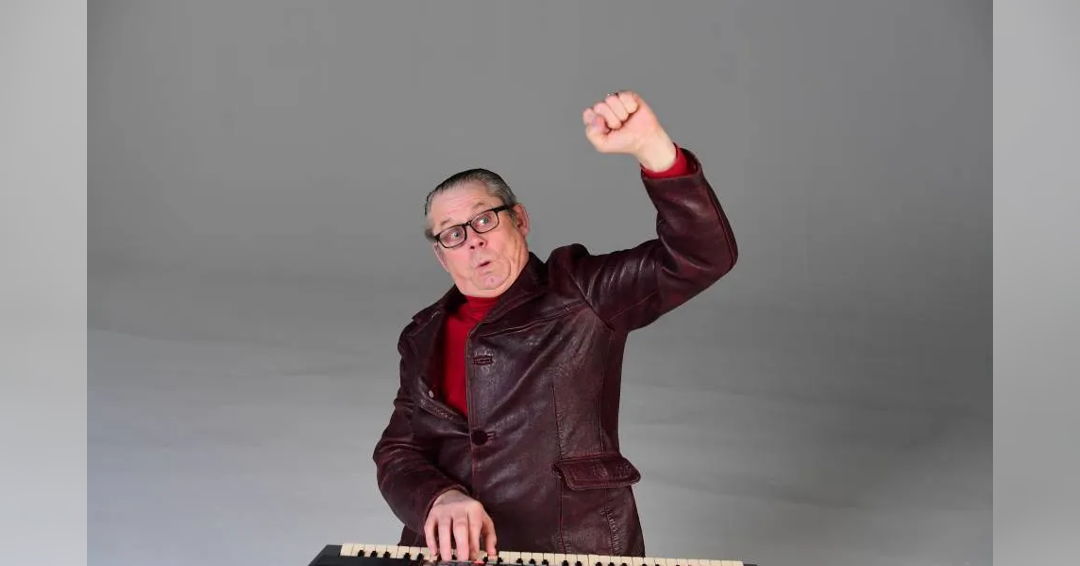 Image John Shuttleworth