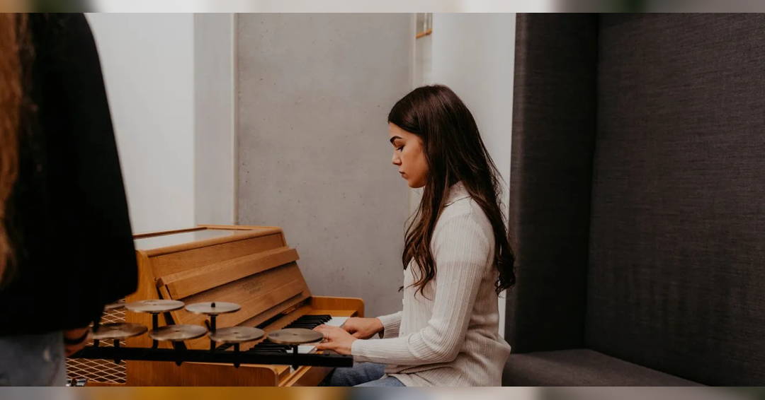 Image Workshop: Klassiko Keyboard Instruments