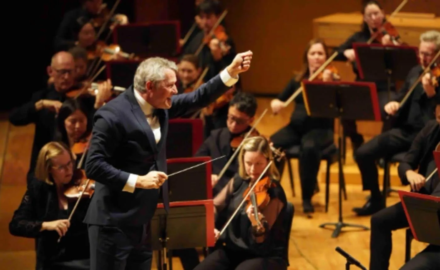 Image Markus Poschner Conducts Strauss’ Alpine Symphony