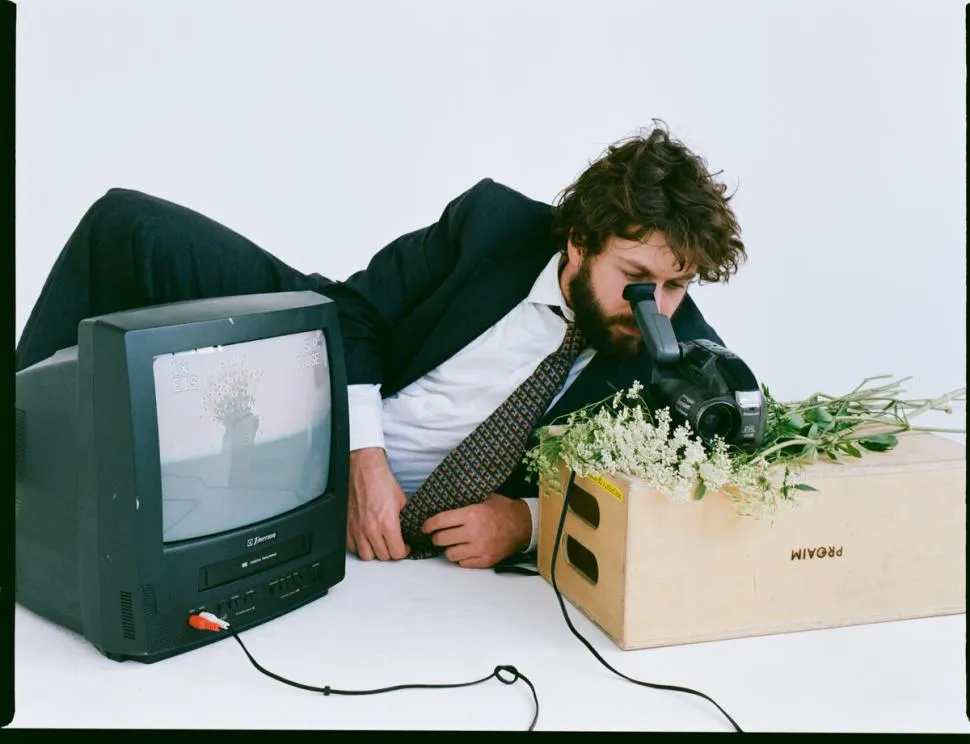 Runnner: A Welcome Kind of Weakness Tour with Special Guest Buffchick