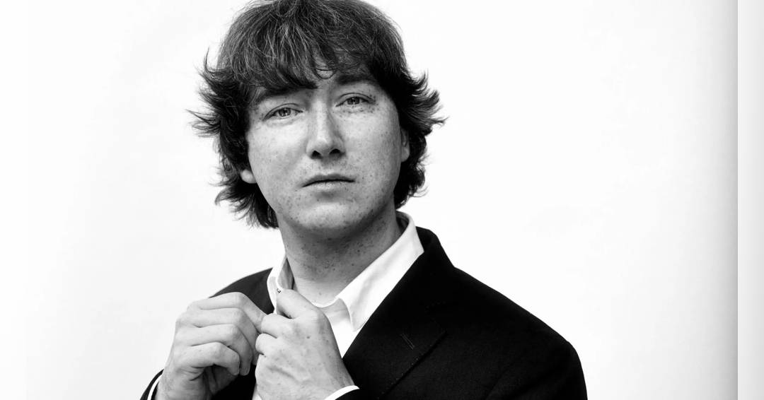 Image Emelyanychev interprets Salonen & Schumann