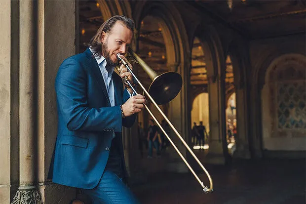 Image Elliot Mason (trombone)
