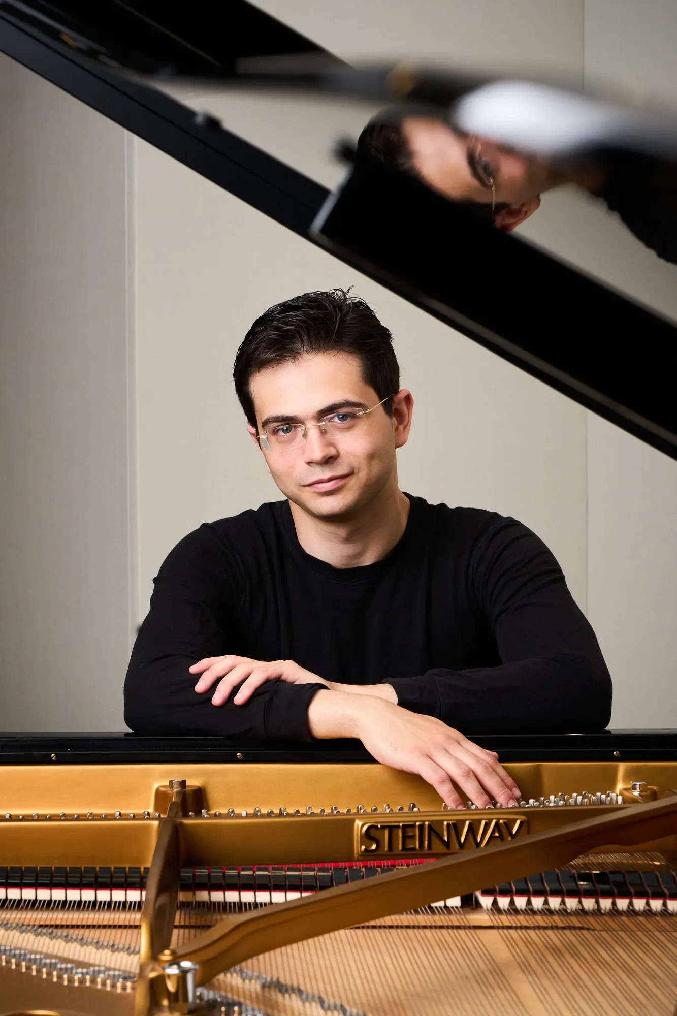 Image Ariel Lanyi piano