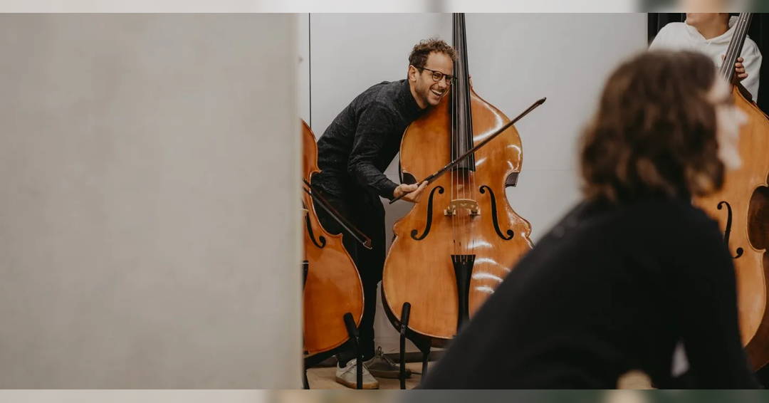 Image Workshop: Klassiko String Instruments