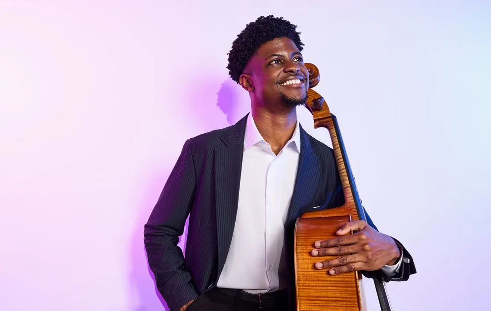 Image Sterling Elliott, Violoncello