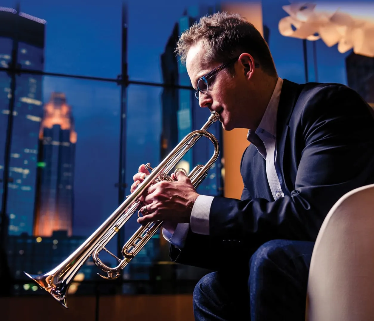 Image A Night in the Tropics