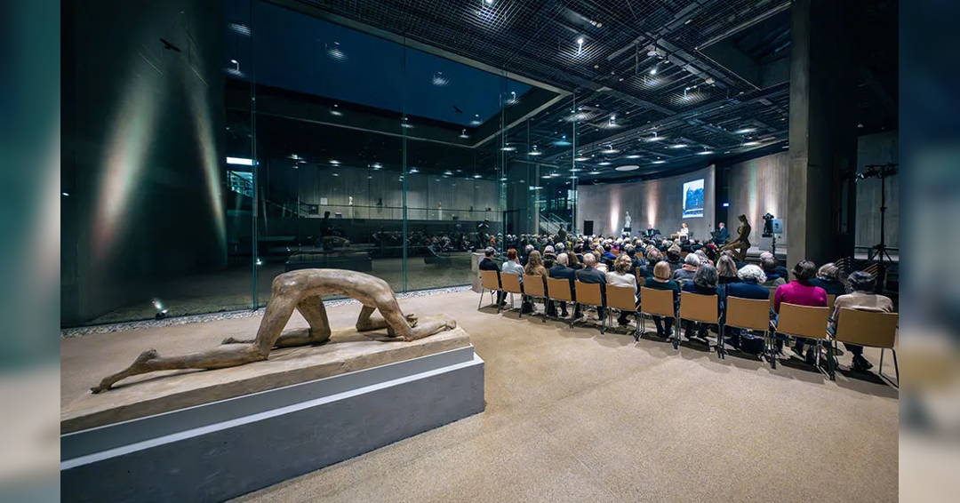 Image Quintet discovery