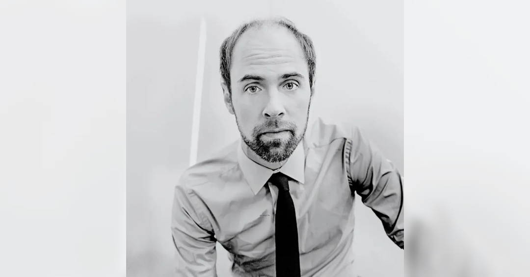 Image Lewanski Conducts Shostakovich