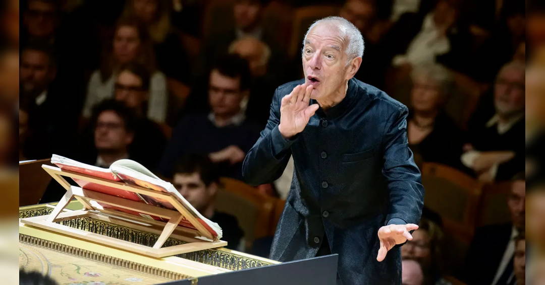 Image Czech Philharmonic • Nicholas Kraemer