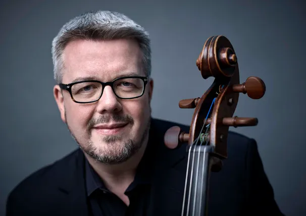 Image Paul Watkins, cello