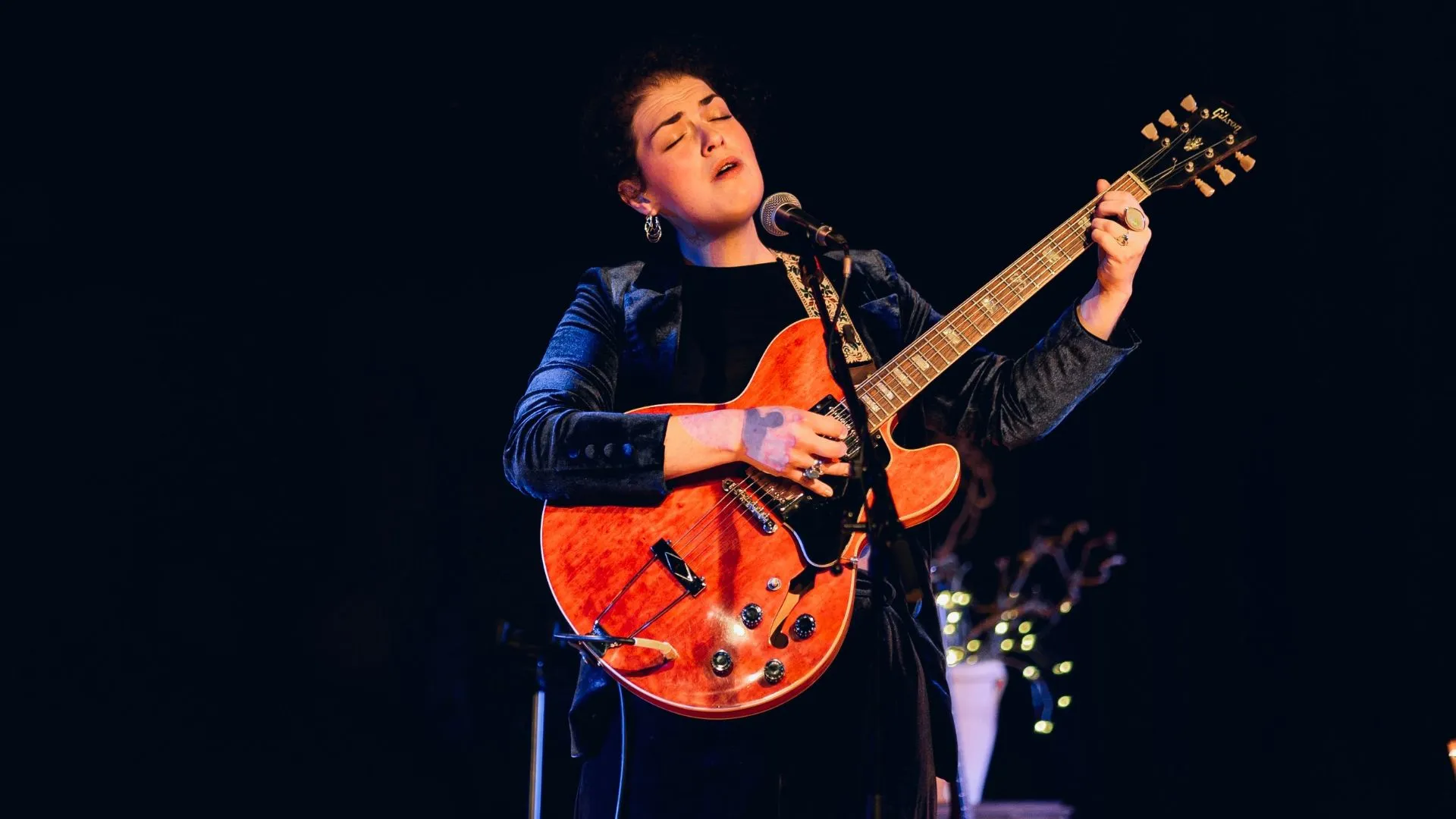 Image New Routes – Izzie Yardley and Emily Fraser