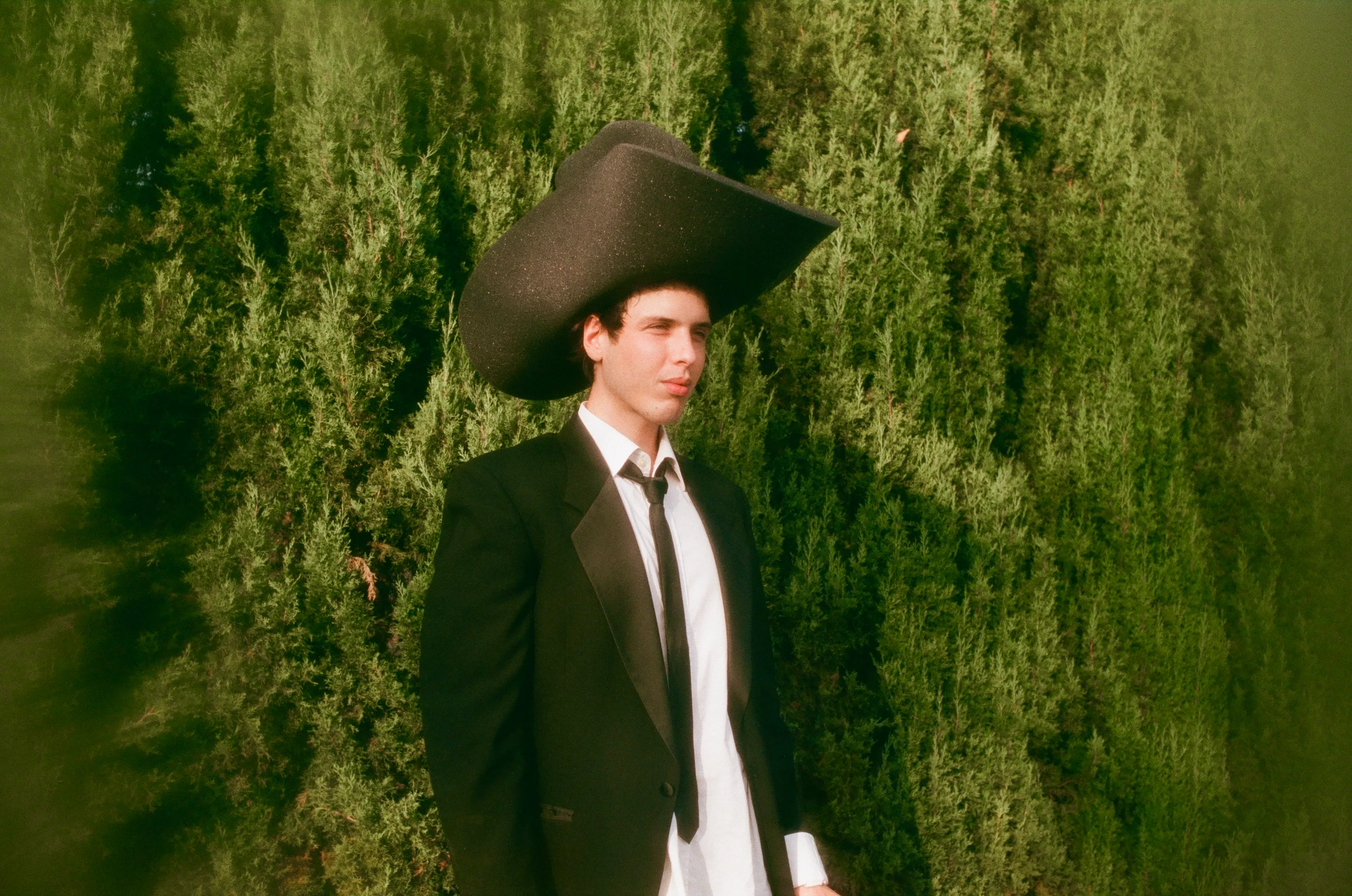 Image Dan English with support from Superfan