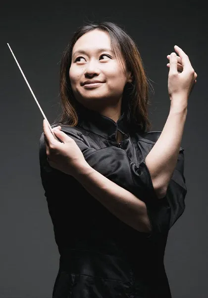 Tianyi Lu Conducts Bartók & Brahms