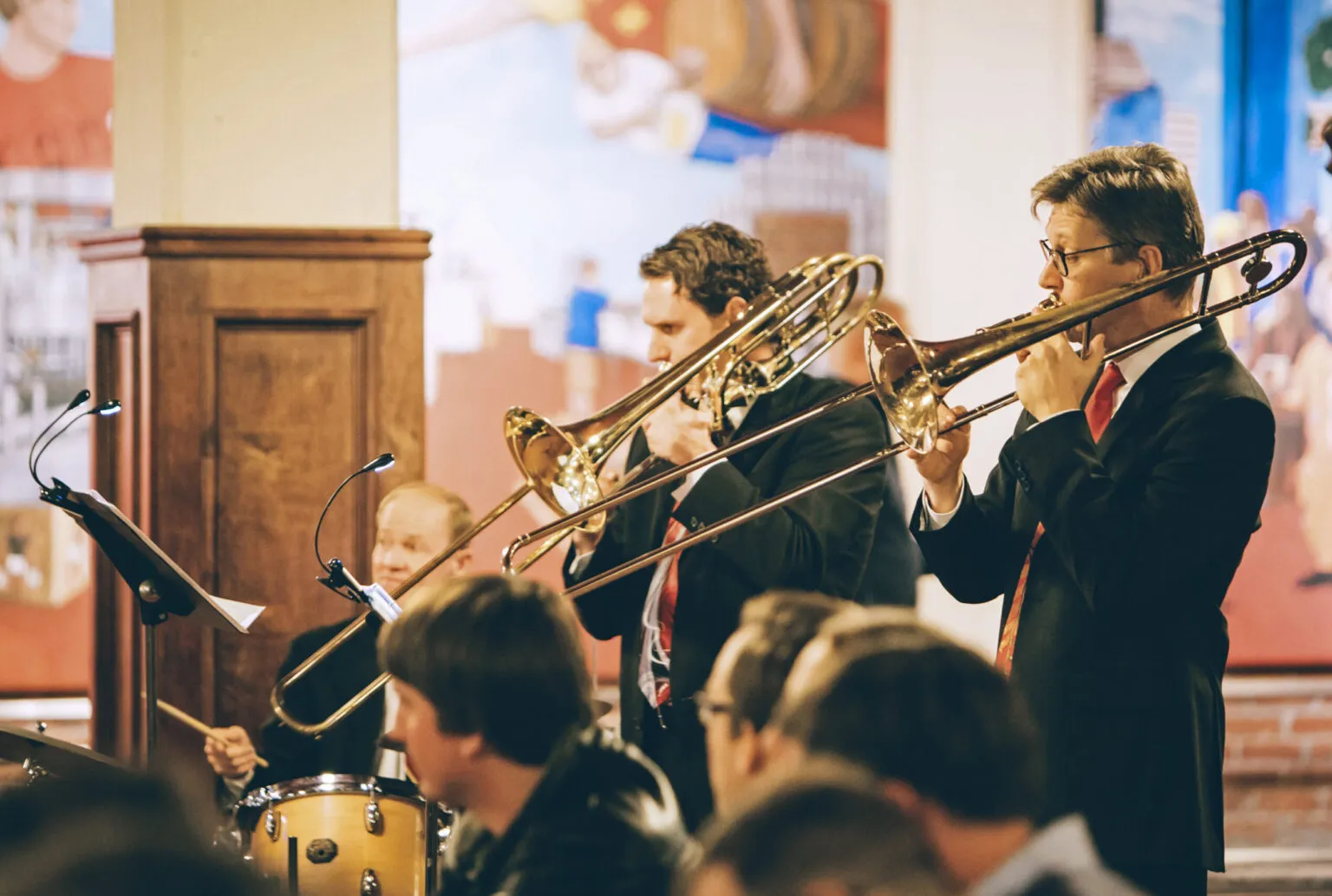 Image ROCO Connections: Beer & Brass