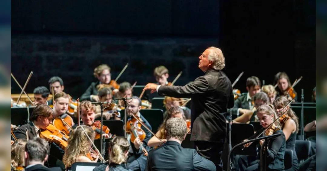 Image Gustav Mahler Youth Orchestra · Honeck