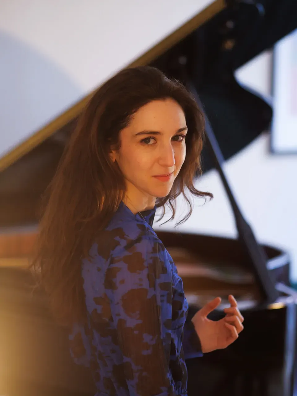 Image Julia Hamos piano
