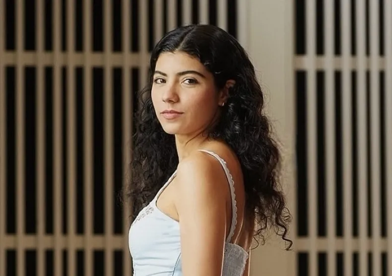 Image Laura Hoyos, Violin