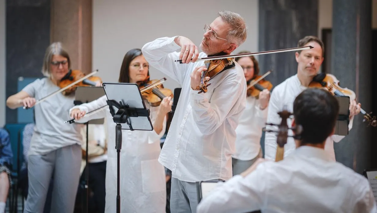Image Scottish Ensemble: Bach & Blood