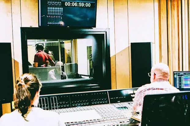 Image Introduction to Professional Studio Recording