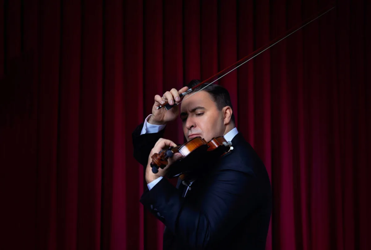 Image Maxim Vengerov plays Beethoven