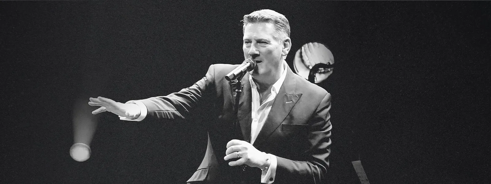 Tony Hadley - The Christmas Band Tour